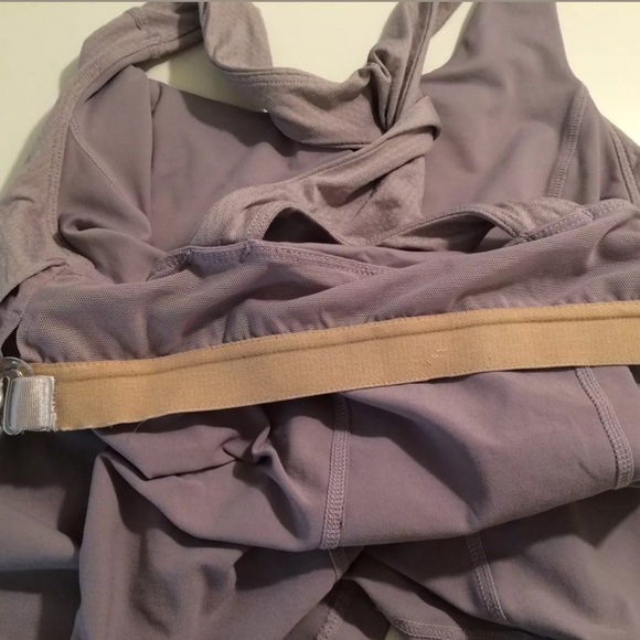 LULULEMON Cool Breeze Tank Top Shirt Built In Bra - Picture 6 of 8